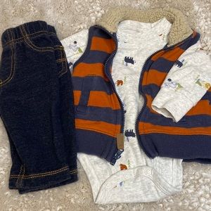 Carters 3 piece set!